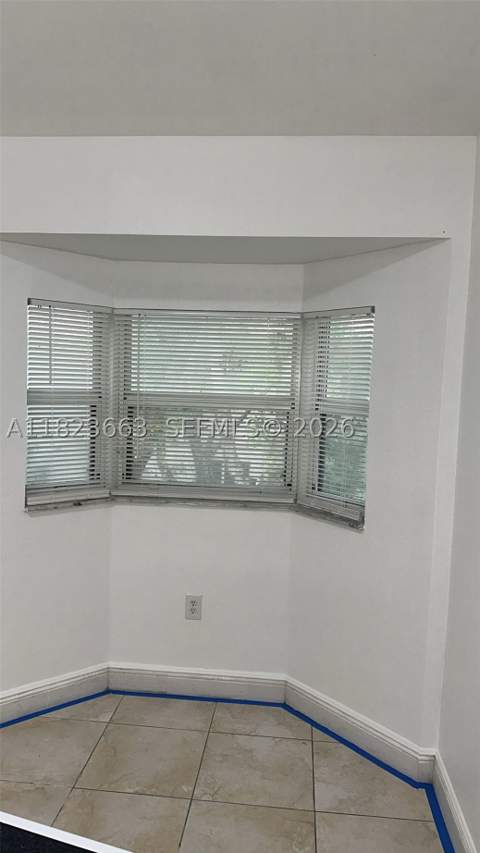 1250 SE 28th Ct 203, Homestead FL - photo 7 of 11