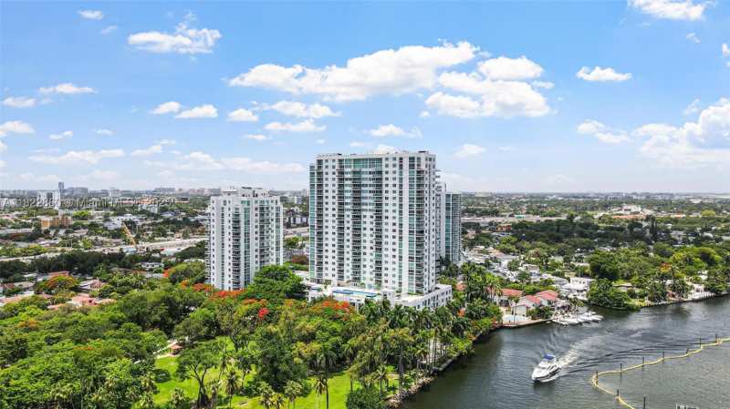 2 bedroom Condominium at 1861 NW S River Dr Ph-01, Terrazas RiverPark Village, Miami — photo 1