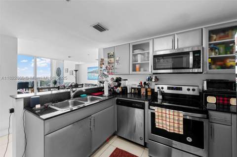 1861 NW S River Dr Ph-01, Miami FL - photo 17 of 34