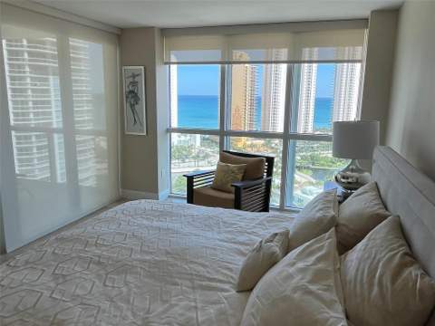 16500 Collins Avenue 2052, Sunny Isles Beach FL - photo 16 of 33