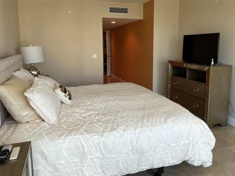16500 Collins Avenue 2052, Sunny Isles Beach FL - photo 19 of 33