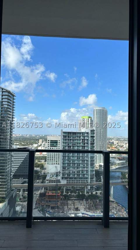 68 SE 6th St 2804, Miami FL - photo 14 of 41