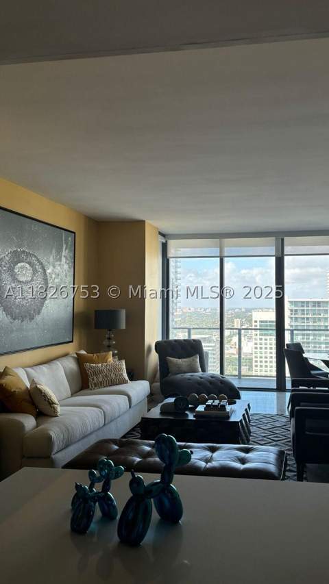 68 SE 6th St 2804, Miami FL - photo 17 of 41