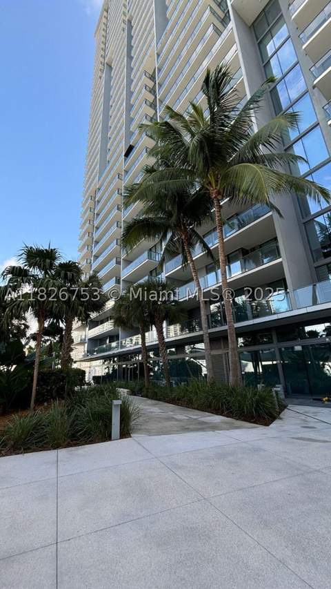 68 SE 6th St 2804, Miami FL - photo 22 of 41