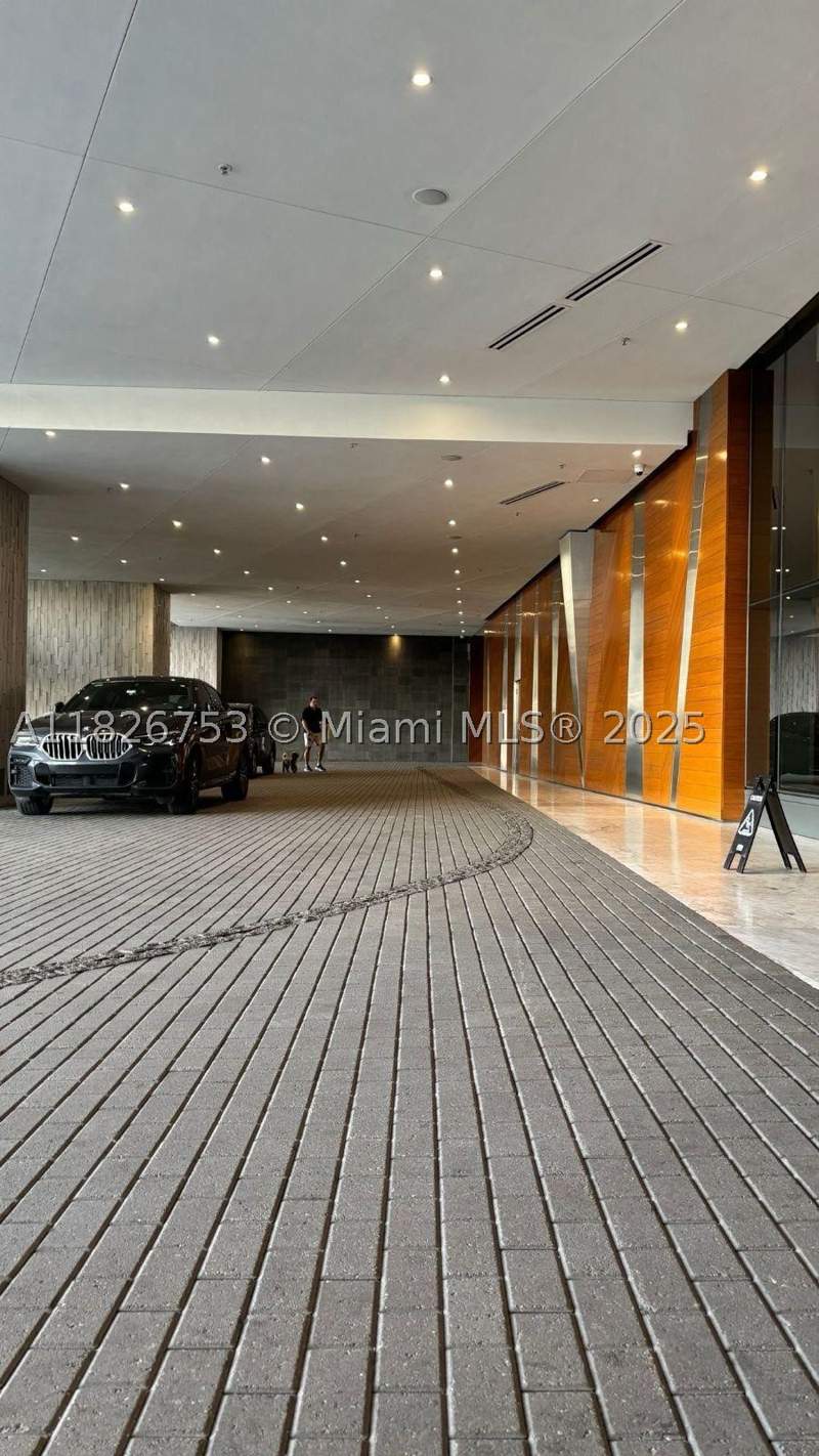 3 bedroom Condominium at 68 SE 6th St 2804, Reach Condo, Miami — photo 5