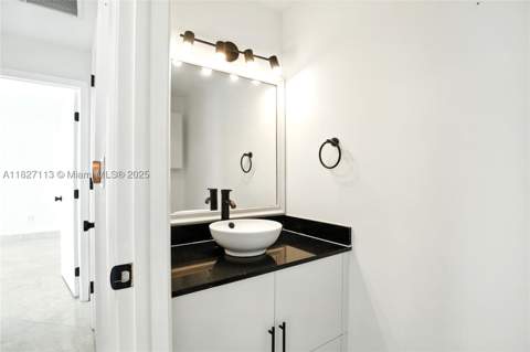 31 SE 5th St 4021, Miami FL - photo 20 of 25