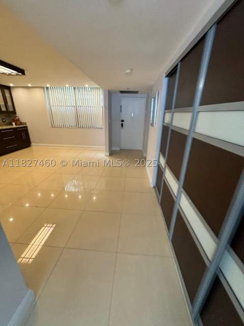 20401 NE 30th Ave 124-8, Aventura FL - photo 10 of 24