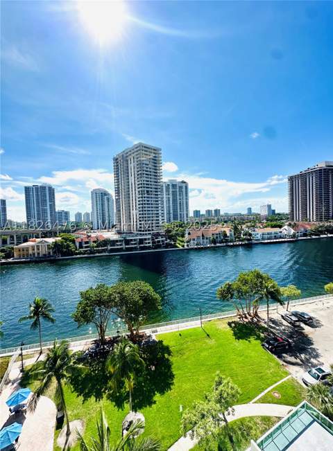 19390 Collins Ave 911, Sunny Isles Beach FL - photo 14 of 29
