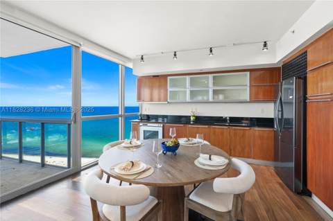 101 20th St 3803, Miami Beach FL - photo 10 of 36