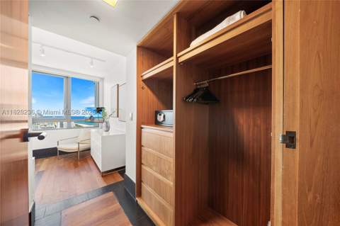 101 20th St 3803, Miami Beach FL - photo 21 of 36
