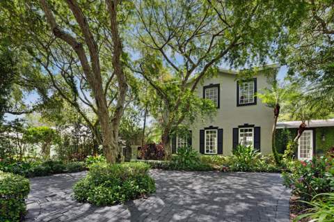 7360 SW 164th St, Palmetto Bay FL - photo 6 of 47