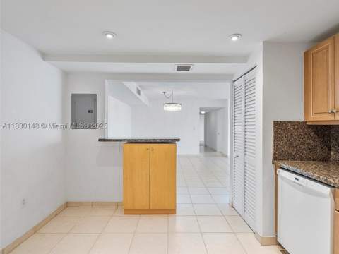 210 174th St 2005, Sunny Isles Beach FL - photo 16 of 51