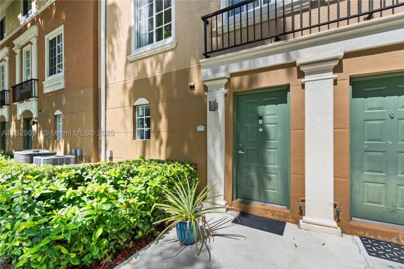 2 bedroom Townhouse at 2811 NE 185th St 804, Aventi At Aventura Condo, Aventura — photo 3