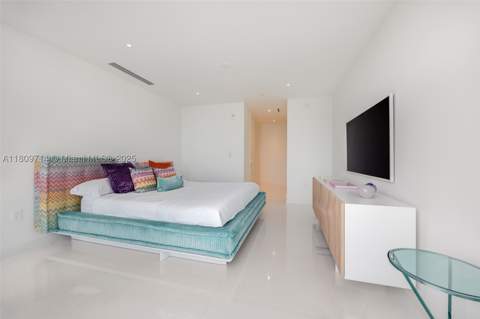 300 Biscayne Blvd Way 5205W, Miami FL - photo 12 of 40