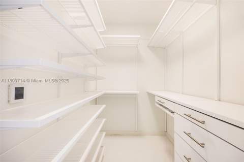 300 Biscayne Blvd Way 5205W, Miami FL - photo 14 of 40