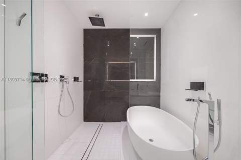 300 Biscayne Blvd Way 5205W, Miami FL - photo 17 of 40