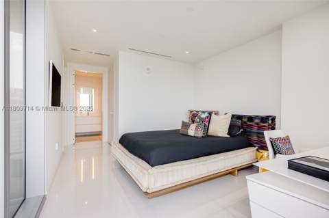 300 Biscayne Blvd Way 5205W, Miami FL - photo 20 of 40