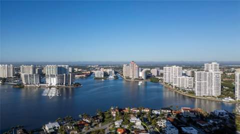18555 Collins Ave 2303, Sunny Isles Beach FL - photo 10 of 47