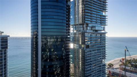 18555 Collins Ave 2303, Sunny Isles Beach FL - photo 12 of 47