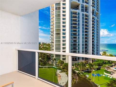 18001 Collins Ave 1107, Sunny Isles Beach FL - photo 12 of 22