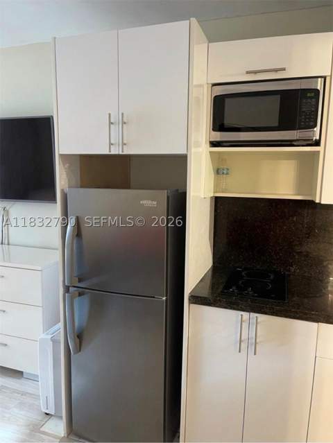 19201 Collins Ave 717, Sunny Isles Beach FL - photo 7 of 12