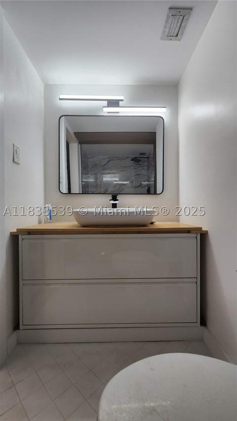 18051 Biscayne Blvd 1705, Aventura FL - photo 18 of 37