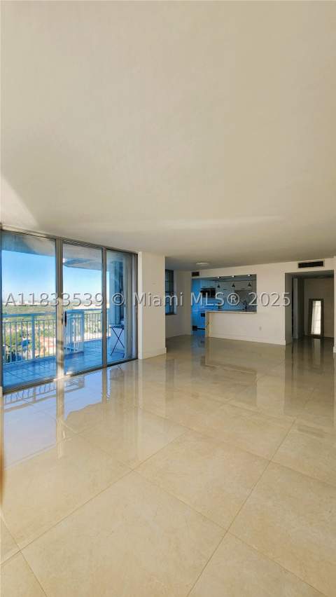 18051 Biscayne Blvd 1705, Aventura FL - photo 6 of 37