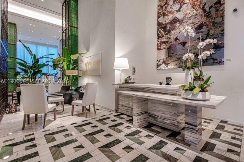 3 bedroom Condominium at 801 S Miami Ave 4204, 801 Sma Residences Condo, Miami — photo 2