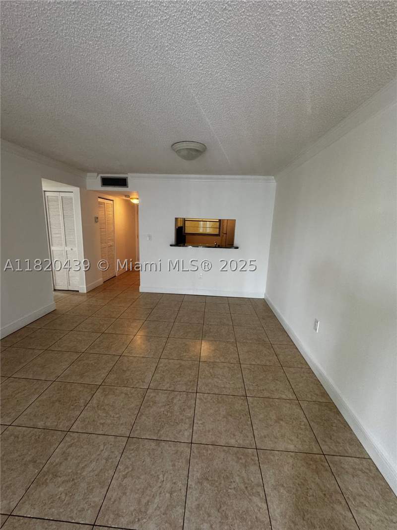 2 bedroom Condominium at 10875 SW 112th Ave 206, Gardens Of Kendall So Con, Miami — photo 5