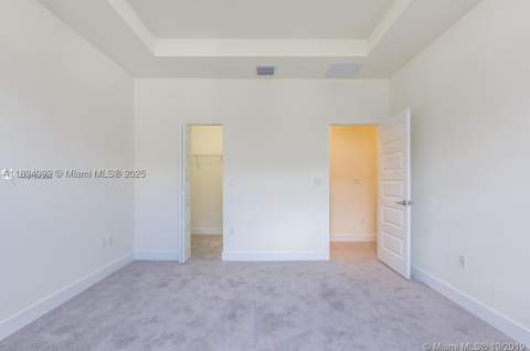 15842 NW 91 Ct 15842, Miami Lakes FL - photo 6 of 32