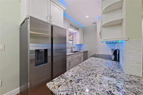 2071 NE 180th Street, North Miami Beach FL - photo 10 of 40