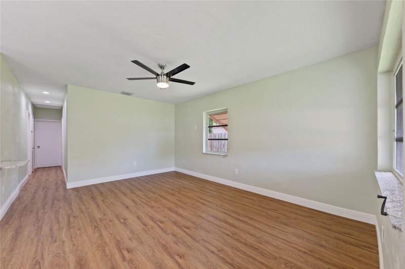 3 bedroom SingleFamilyResidence at 2071 NE 180th Street, Fulford By Sec K, North Miami Beach — photo 5