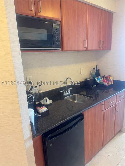 18001 Collins Ave 1810, Sunny Isles Beach FL - photo 12 of 21