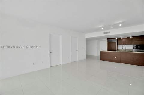 465 Brickell Ave 4505, Miami FL - photo 14 of 40