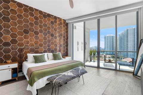 3250 NE 188th St Lph02, Aventura FL - photo 13 of 41