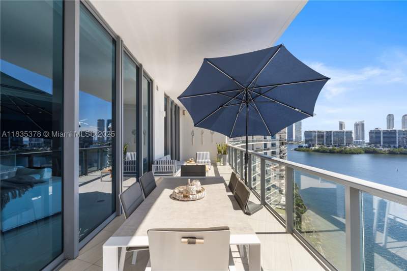 4 bedroom Condominium at 3250 NE 188th St Lph02, Echo Aventura, Aventura — photo 4