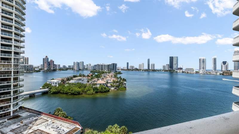 3 bedroom Condominium at 3000 Island Blvd 1103, 3000 Isl Blvd Williams Is, Aventura — photo 3