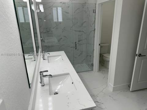 1828 NE 1st St, Homestead FL - photo 11 of 22