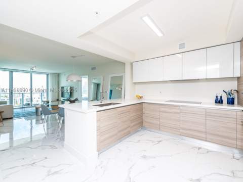 300 Sunny Isles Blvd 5-1605, Sunny Isles Beach FL - photo 8 of 74