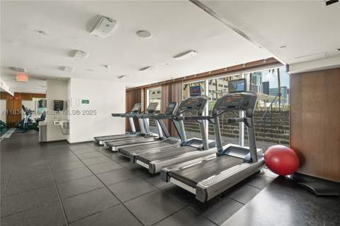 335 S Biscayne Blvd 3108, Miami FL - photo 9 of 11