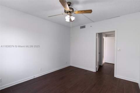 10140 W Bay Harbor Dr 201A, Bay Harbor Islands FL - photo 11 of 34