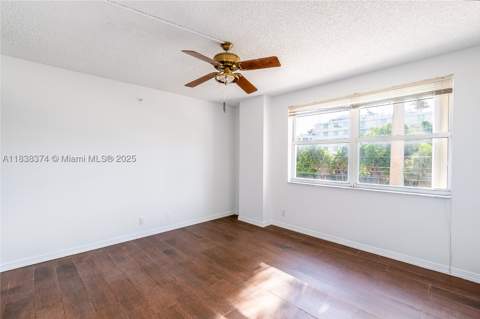 10140 W Bay Harbor Dr 201A, Bay Harbor Islands FL - photo 7 of 34