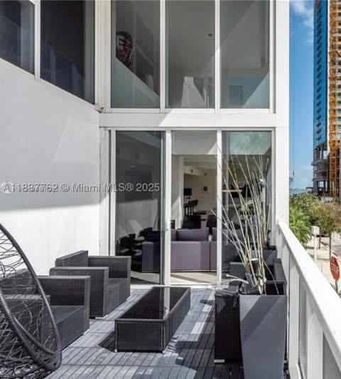 600 NE 27th St 105, Miami FL - photo 10 of 19