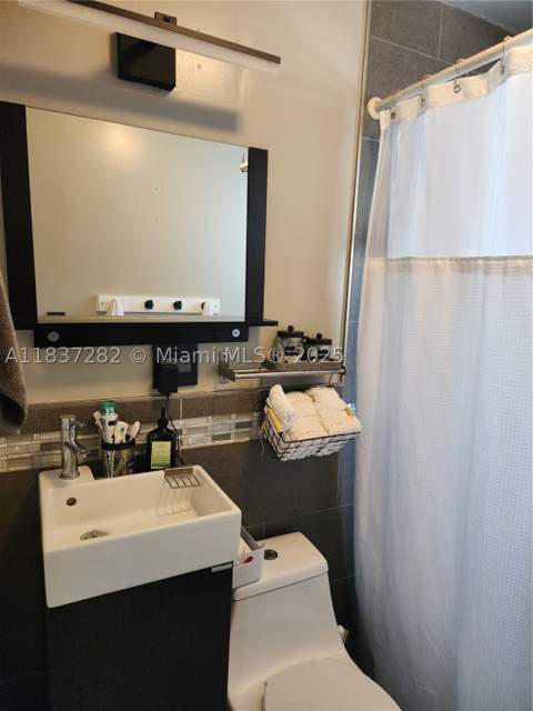 3521 E 8th Ave, Hialeah FL - photo 20 of 67