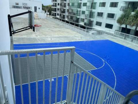 5401 Collins Ave 514, Miami Beach FL - photo 7 of 31