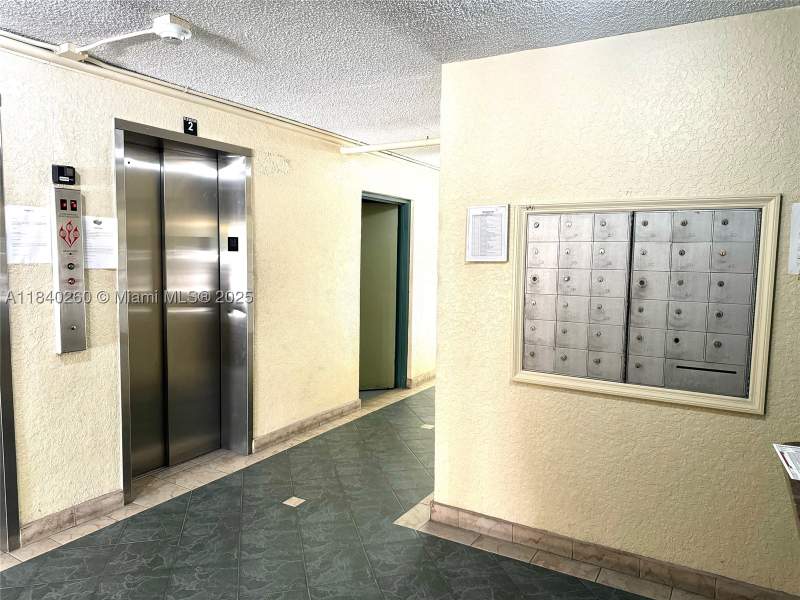 3 bedroom Condominium at 6911 SW 147th Ave 3C, Sovereigns Condo, Miami — photo 4