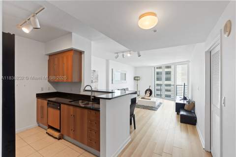 335 S Biscayne Blvd 3410, Miami FL - photo 12 of 68