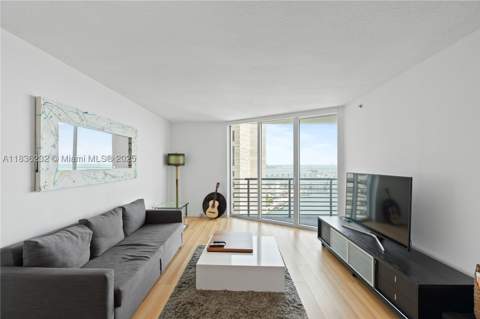 335 S Biscayne Blvd 3410, Miami FL - photo 20 of 68