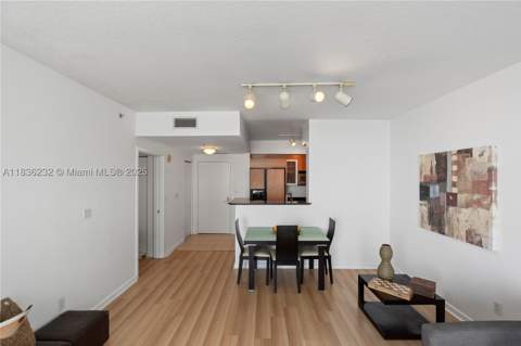 335 S Biscayne Blvd 3410, Miami FL - photo 24 of 68