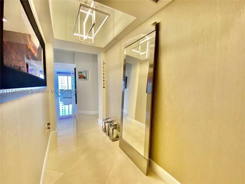 3 bedroom Condominium at 19900 E Country Club Dr 1220, Turnberry Village So Towe, Aventura — photo 1